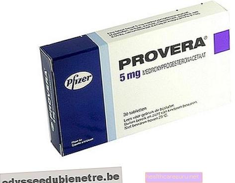 كيف تأخذ Provera في أقراص