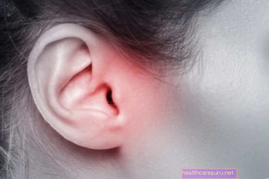 الأذن الملتهبة: الأسباب الرئيسية وماذا تفعل