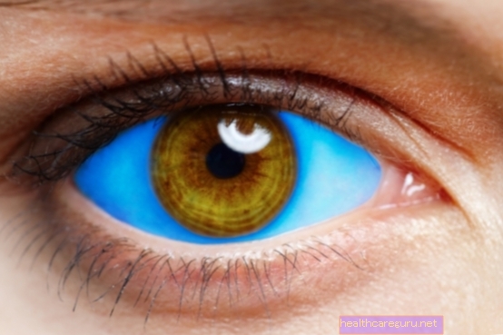 الوشم في العين: المخاطر الصحية والبدائل