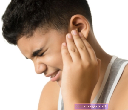 آلام الأذن: الأسباب الرئيسية وطرق تخفيفها